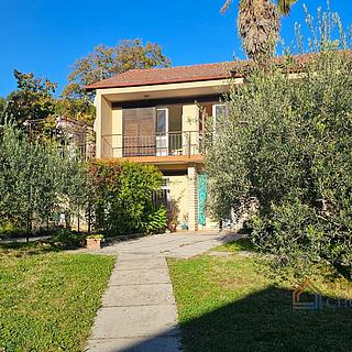 Prodej rodinného domu, 170m²