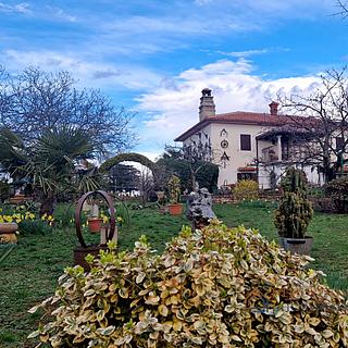 Prodej rodinného domu, 189m²