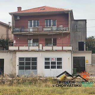 Prodej rodinného domu, 190m²