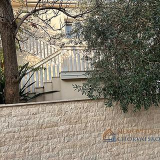 Prodej rodinného domu 353 m² v Chorvatsku