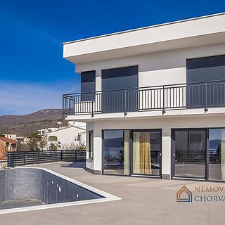 Pronájem rodinného domu, 200m²