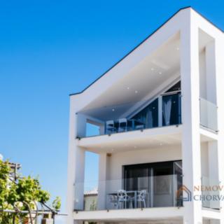 Prodej bytu 1+kk, garsoniery, 92m²