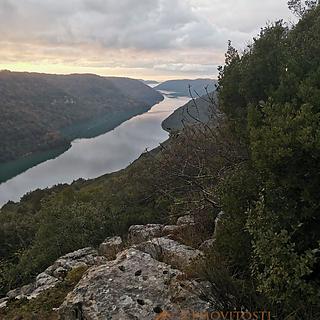 Prodej stavební parcely, 31481m²