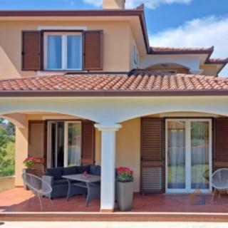 Prodej rodinného domu, 154m²