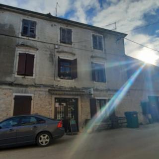 Prodej rodinného domu, 508m²