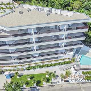 Prodej bytu 2+kk, 118m²