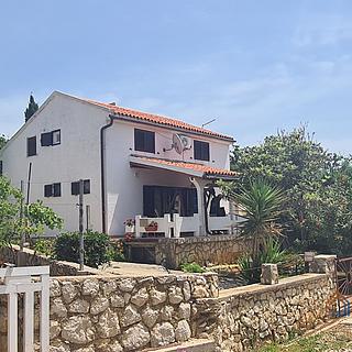 Prodej rodinného domu, 205m²