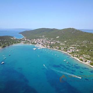 Prodej stavební parcely 733 m² v Chorvatsku