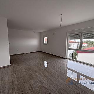 Prodej bytu 2+kk, 64m²