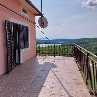 Prodej rodinného domu, 265m²