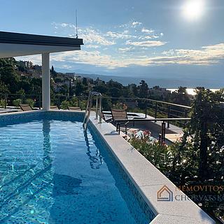 Prodej rodinného domu, 641m²