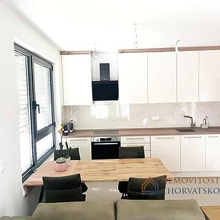 Prodej bytu 2+kk, 100m&sup2;