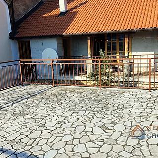 Prodej rodinného domu, 135m²