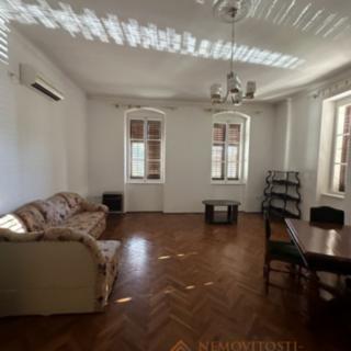 Prodej bytu 1+kk, garsoniery, 84m²