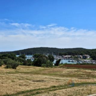 Prodej stavební parcely, 841m²