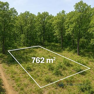 Prodej stavební parcely, 762m²