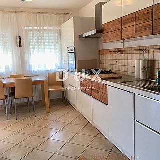 Prodej bytu 2+kk, 107m²