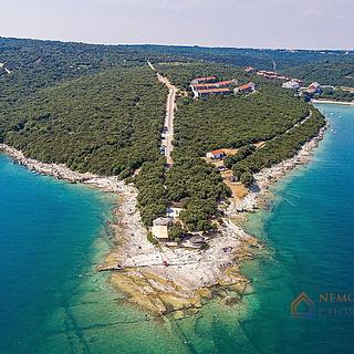 Prodej stavební parcely, 4300m²