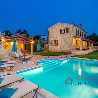 Prodej rodinného domu, 159m²