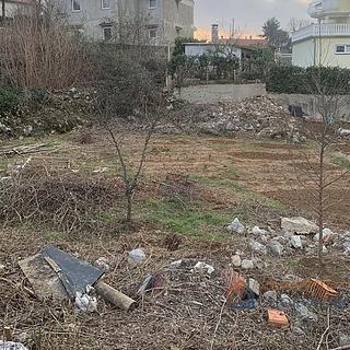 Prodej stavební parcely, 864m²