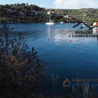 Prodej stavební parcely, 8189m²