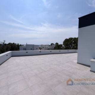 Prodej bytu 3+kk, 141m²