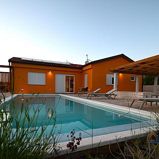 Prodej rodinného domu, 157m²