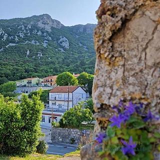 Prodej rodinného domu, 270m²