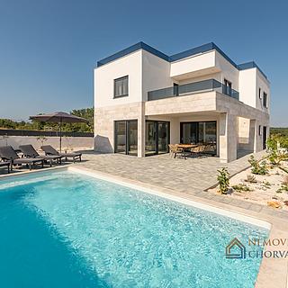 Prodej rodinného domu, 260m²