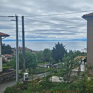 Prodej rodinného domu, 230m²