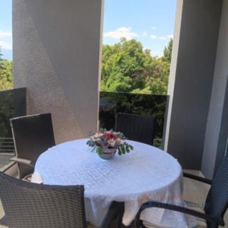 Pronájem bytu 2+kk, 85m²