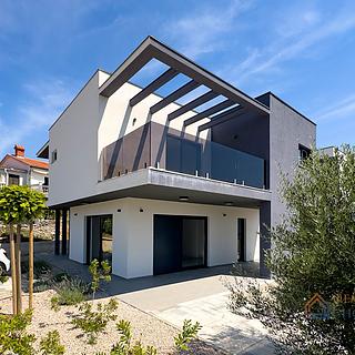 Prodej rodinného domu, 144m²