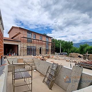 Prodej rodinného domu, 157m²