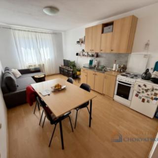 Pronájem bytu 1+kk, garsoniery, 50m²
