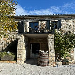 Prodej rodinného domu, 302m²