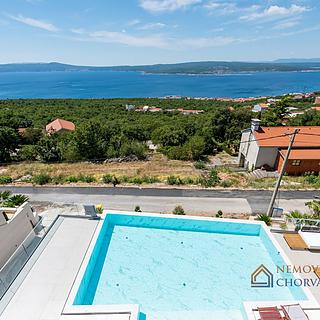 Prodej rodinného domu, 300m²