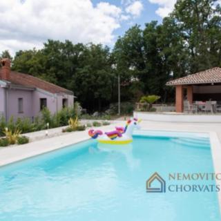 Prodej rodinného domu, 260m²