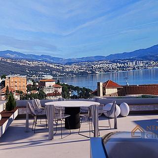 Prodej bytu 2+kk, 335m²