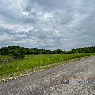 Prodej stavební parcely, 10260m²