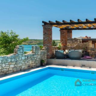 Prodej rodinného domu, 470m²