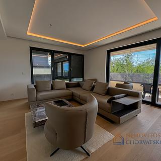 Pronájem bytu 3+kk, 105m²