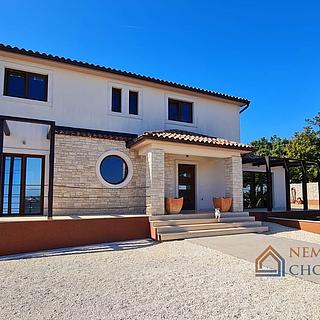 Prodej rodinného domu, 159m²