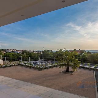 Prodej bytu 2+kk, 144m²