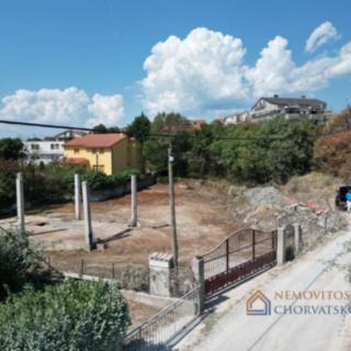 Prodej stavební parcely, 1700m²