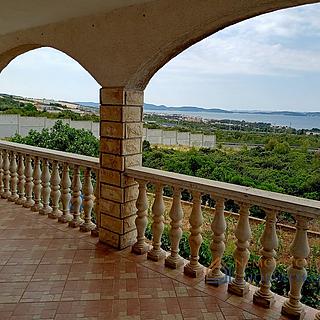 Prodej rodinného domu, 350m²