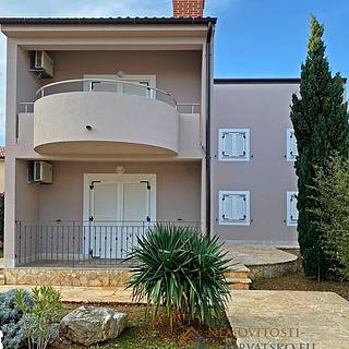 Prodej rodinného domu, 144m&sup2;