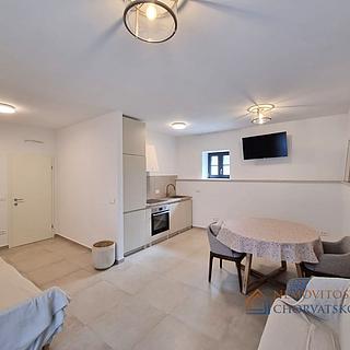 Prodej bytu 5+1 a více, 52m²