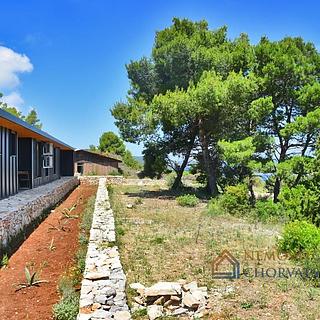 Prodej rodinného domu, 400m²