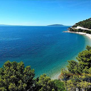 Prodej stavební parcely, 7100m²