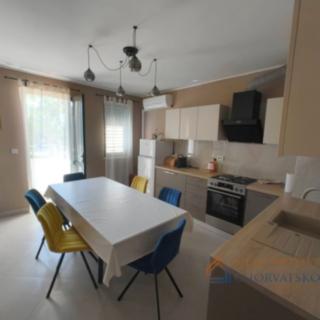 Prodej bytu 2+kk, 81m²